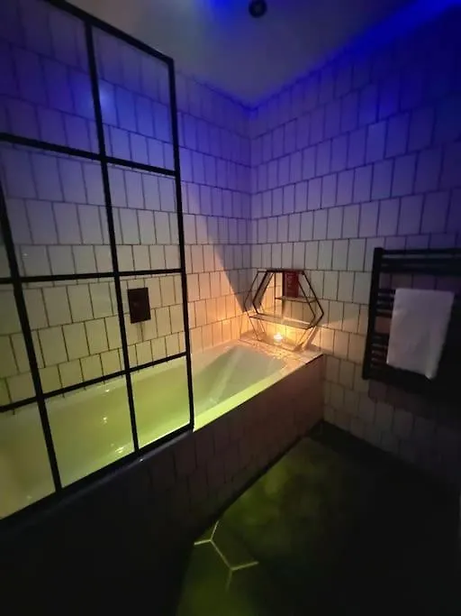 Cityzenretreat - Mezzanine Apartment Sleeps 4 Sheffield City Centre United Kingdom